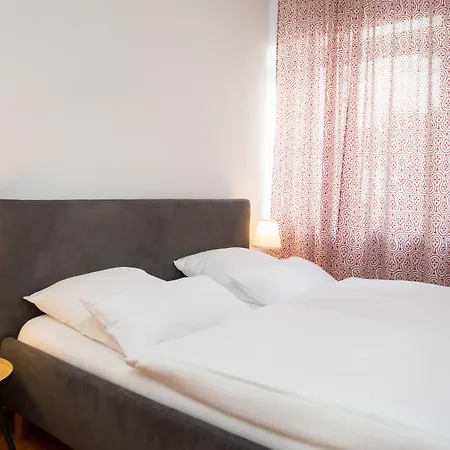 Appartement Wertschaetzer Iii - Paulinenstr